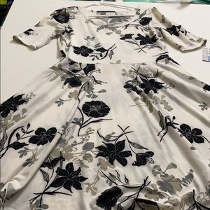 Lularoe Nicole Dress